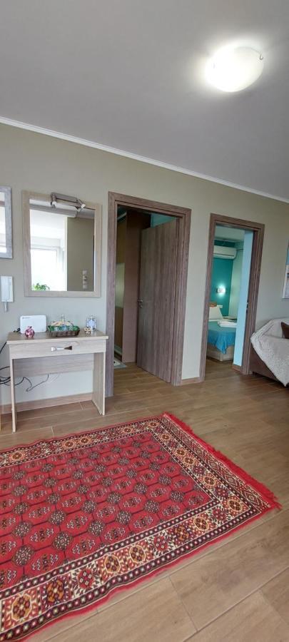 Guesthouse Eirini Porto Germeno Exterior photo